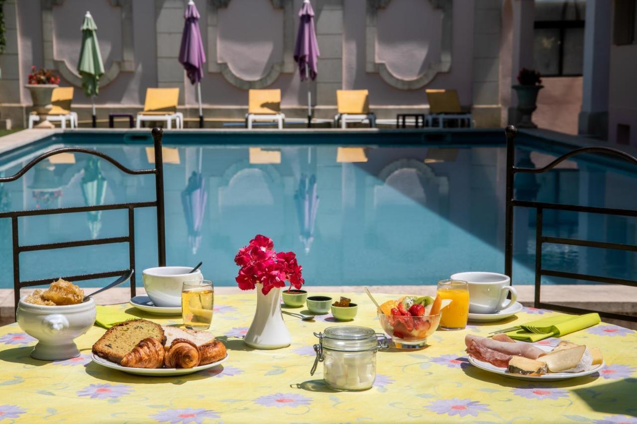 Hotel Mireille アルル エクステリア 写真